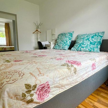 De Apartment Neu-Ulm Dış mekan fotoğraf